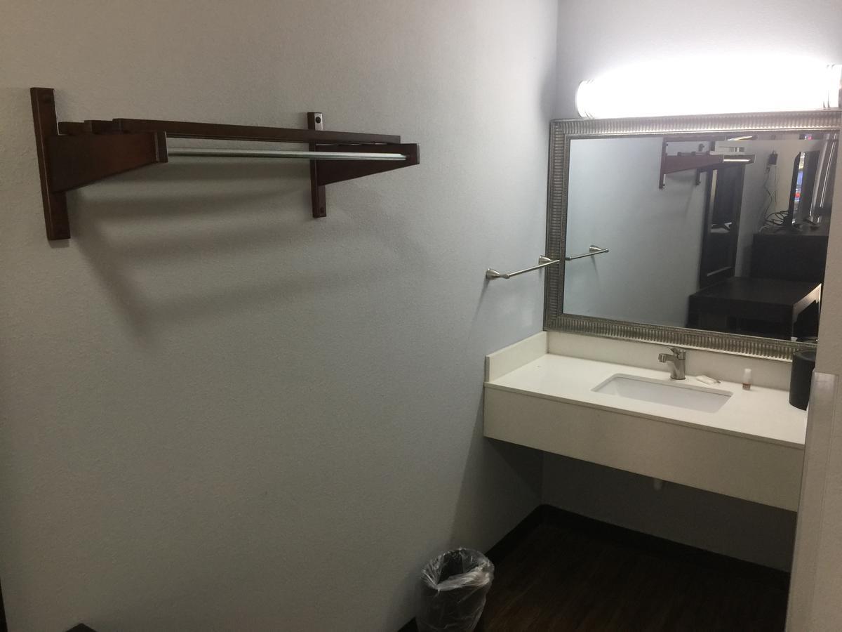 Hillside Motel Glen Mills Ngoại thất bức ảnh
